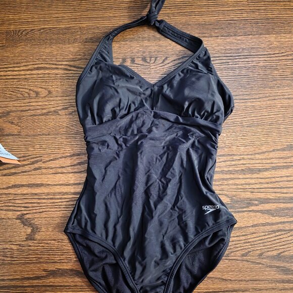Speedo size 8 swimsuit - Picture 1 of 2